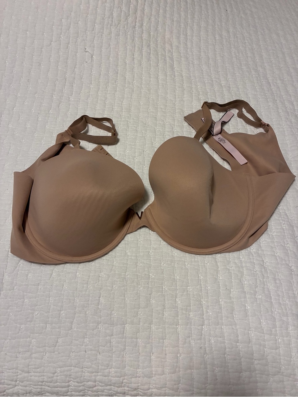 Victoria's Secret Nude Beige Molded T-Shirt Bra